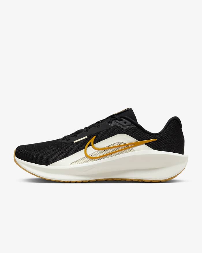 NIKE Downshifter 13 Running Shoes