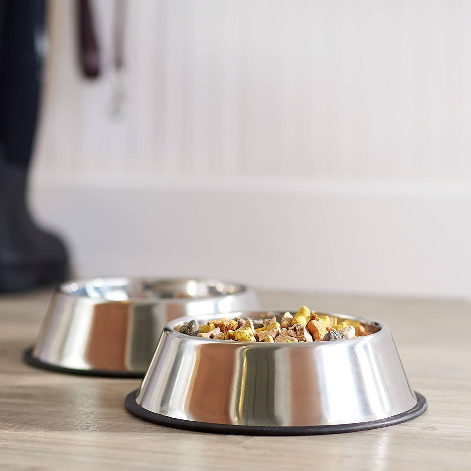 Dog bowls Steel bowls that are affordable & durable for regular use